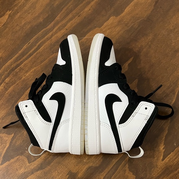 Air Jordan 1 Mid Diamond size 11C toddler/kid - Picture 4 of 8